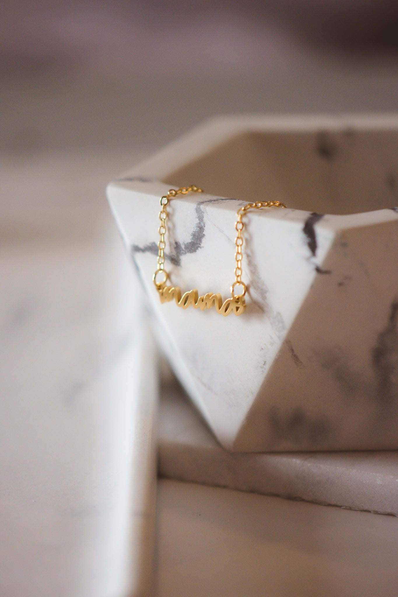 Mama Cursive Necklace