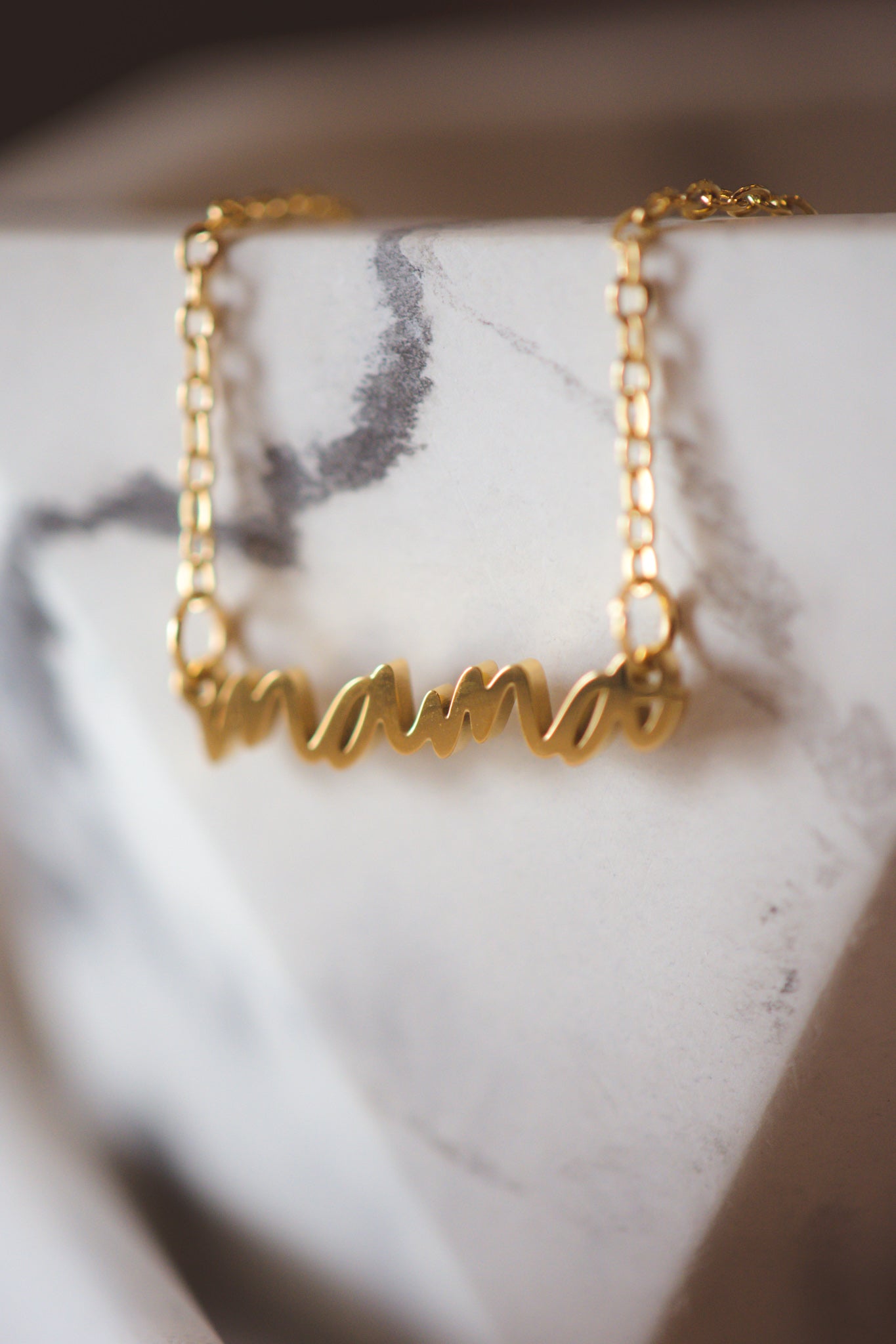 Mama Cursive Necklace