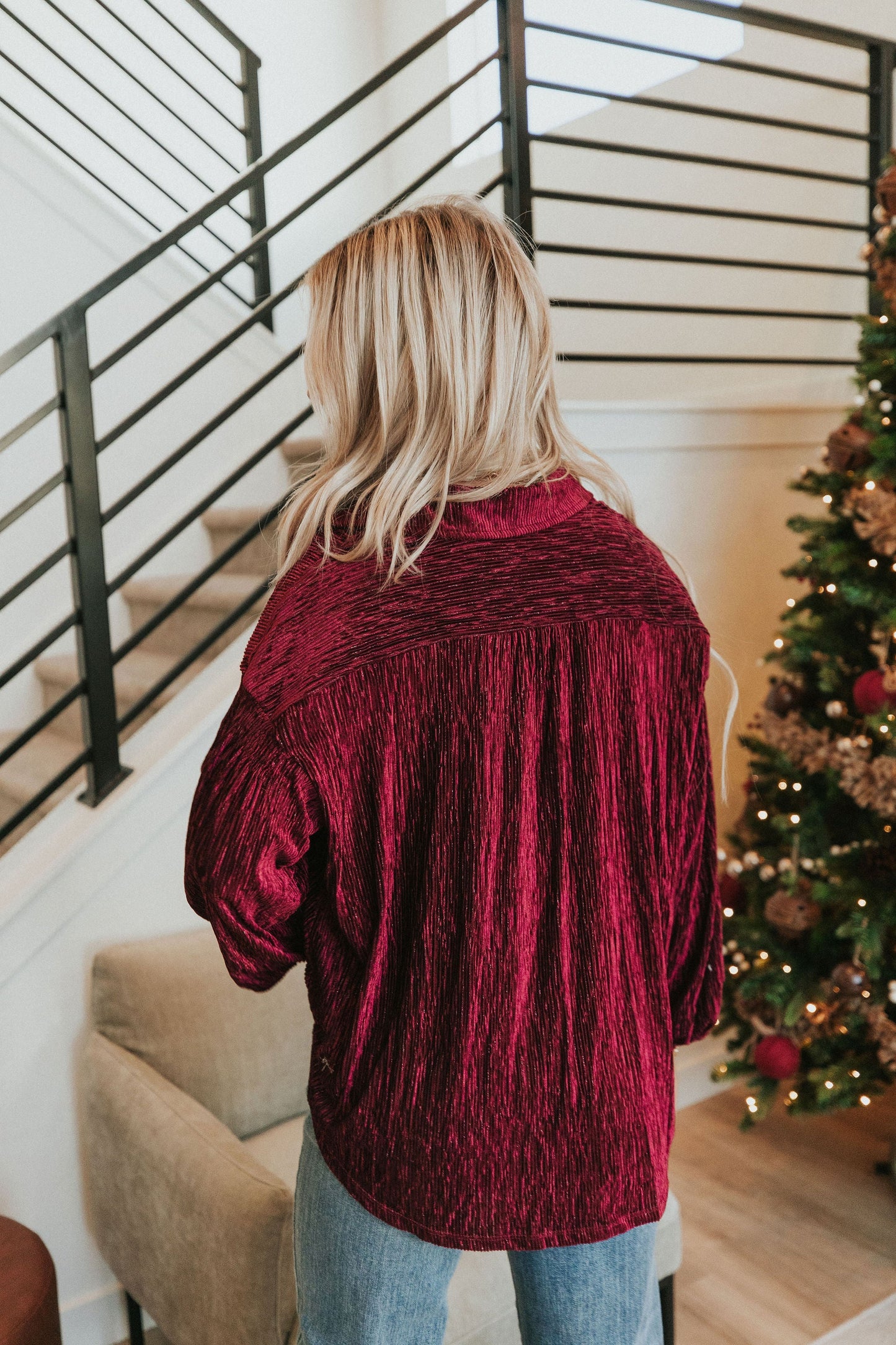 Looking At You Velvet Top