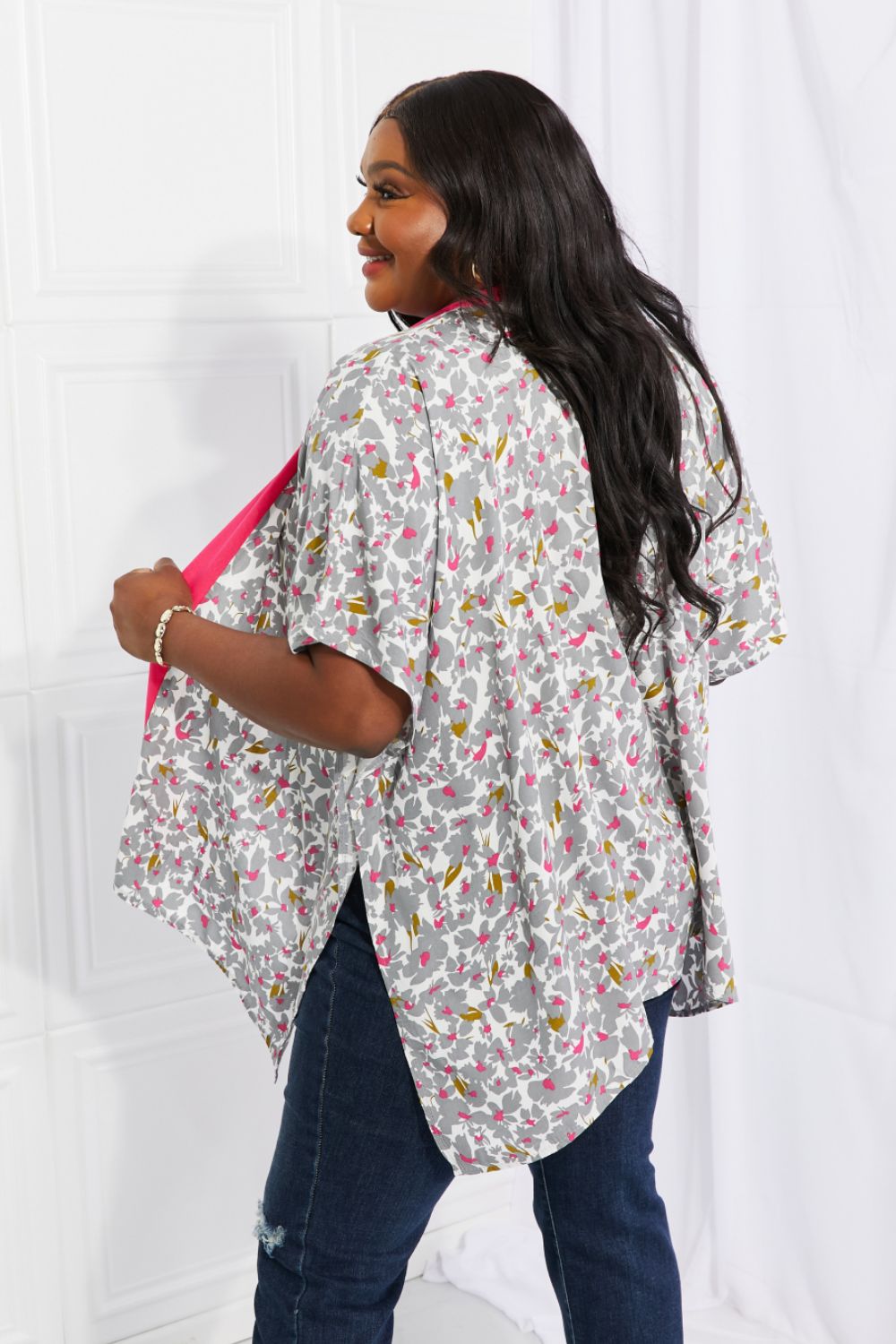 Justin Taylor Garden Glow Floral Kimono