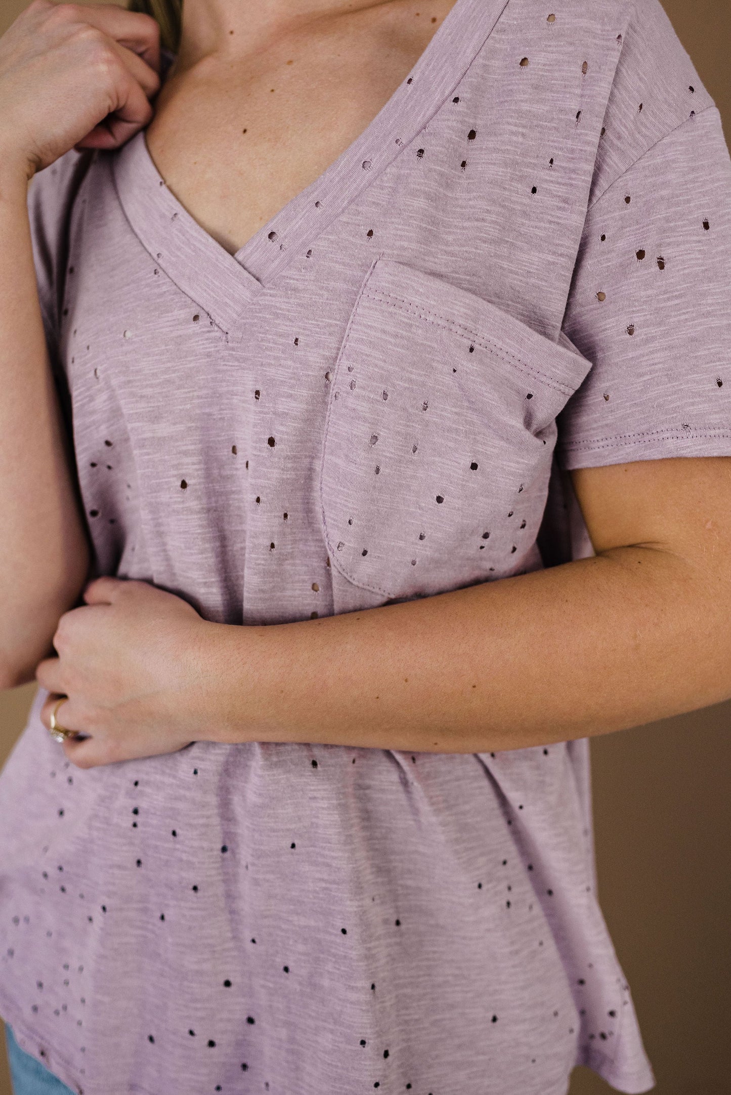 Distressed Boyfriend Tee - Mauve