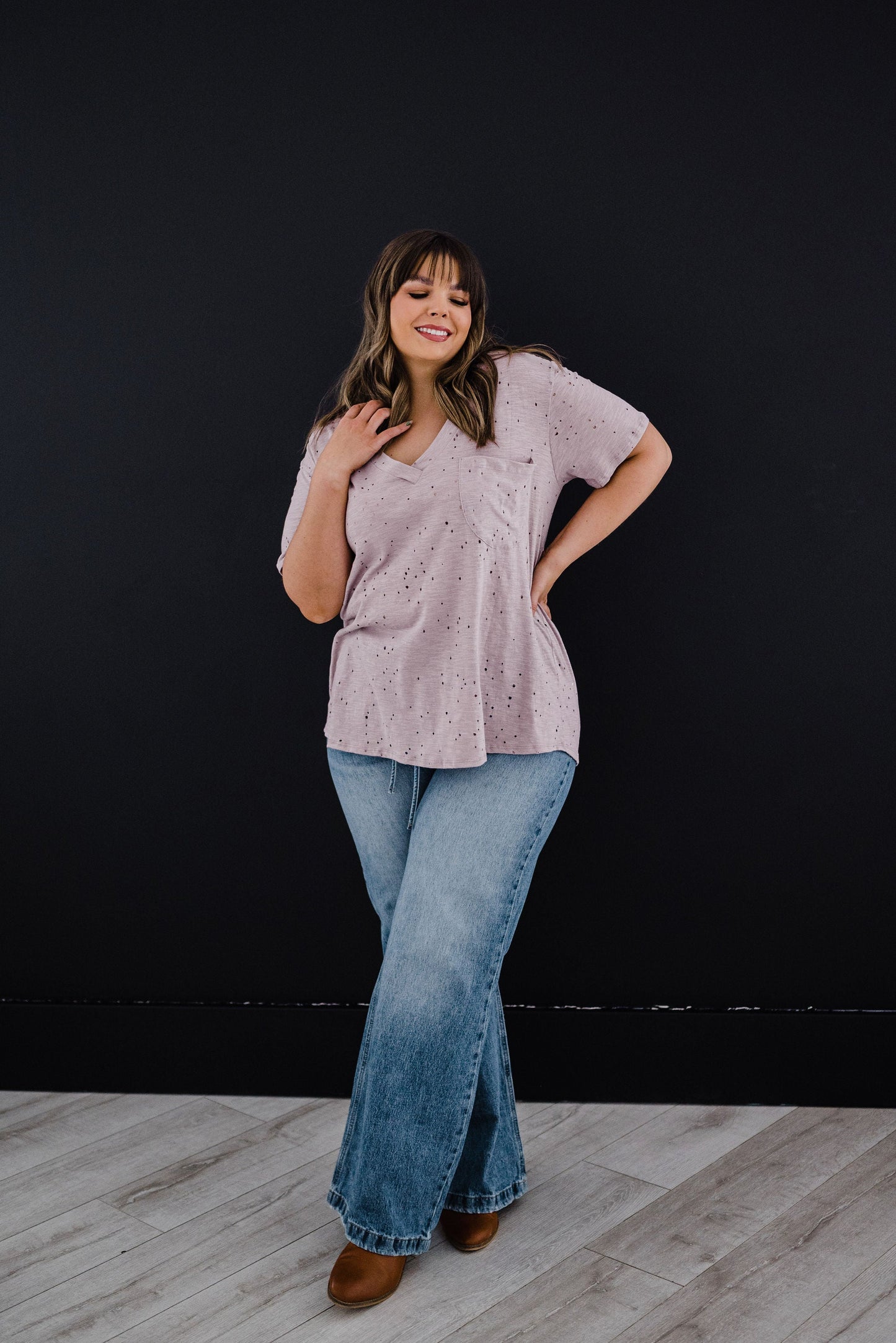 Distressed Boyfriend Tee - Mauve