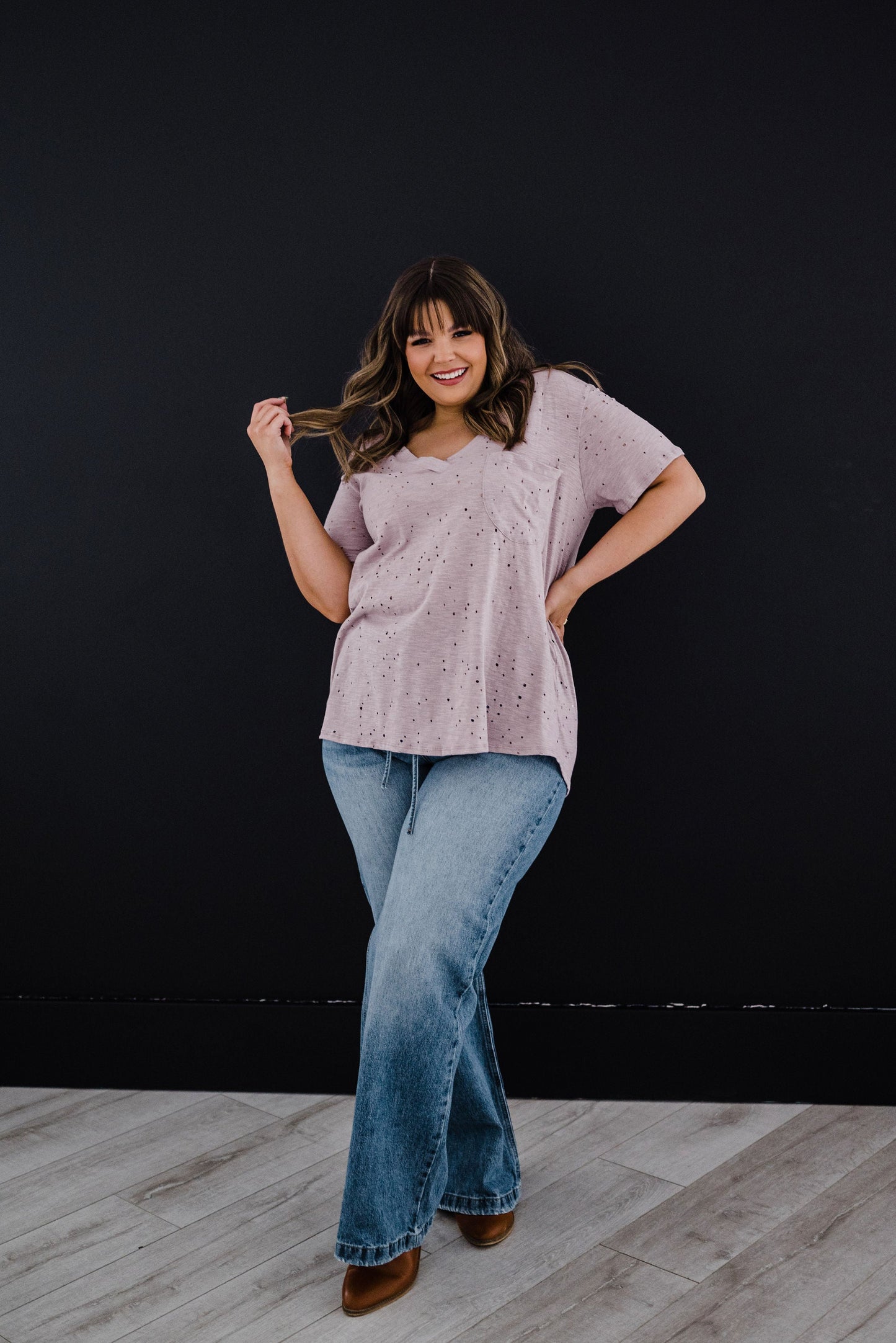 Distressed Boyfriend Tee - Mauve